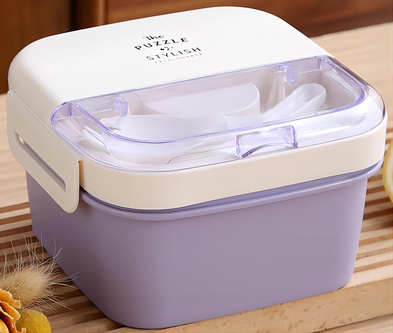 square lunch container with sauce box