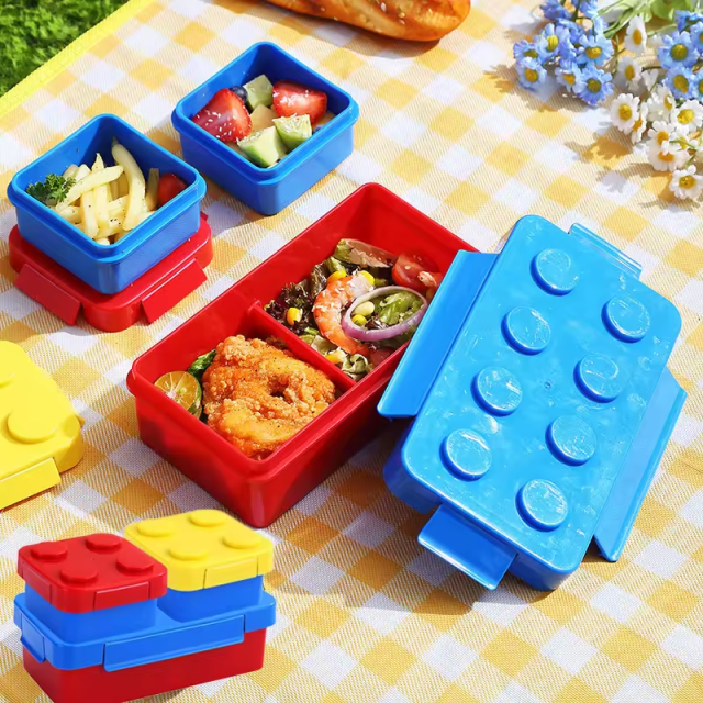 sleek stackable bento box for kids
