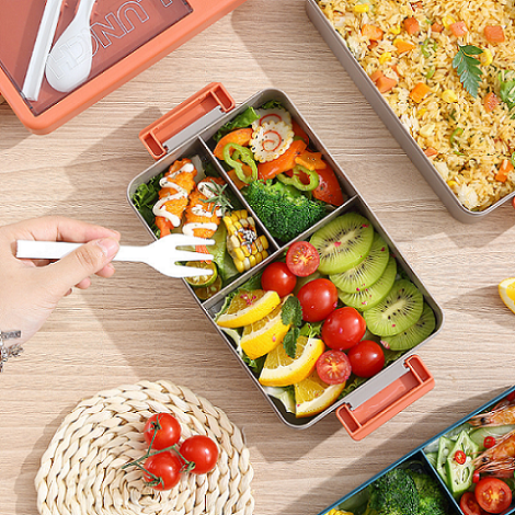 Stylish & Functional Lunch Boxes Here